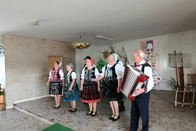  Zažili sme / Október - mesiac úcty k starším - foto